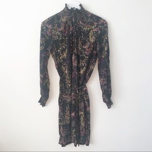 H&M | Floral Print Tie Waist Dress